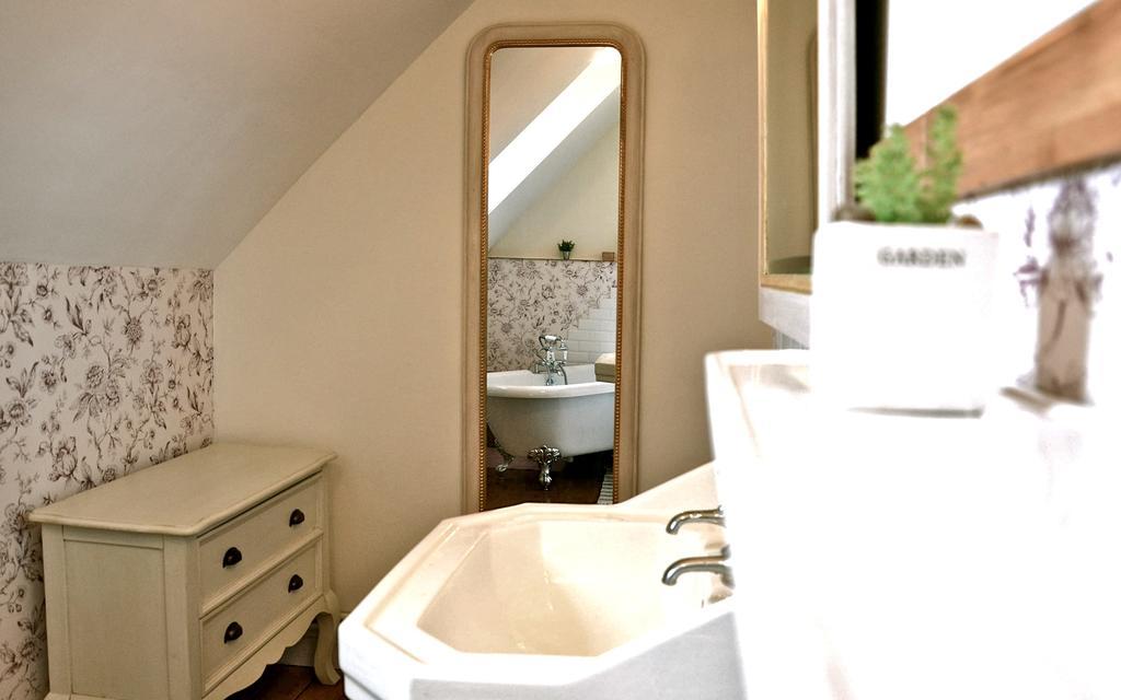 La Passerelle Des Corton B&B Aloxe-Corton Bilik gambar